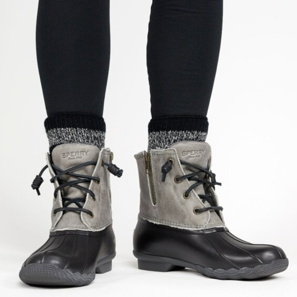 Sperry Saltwater Duck Boots Size 6